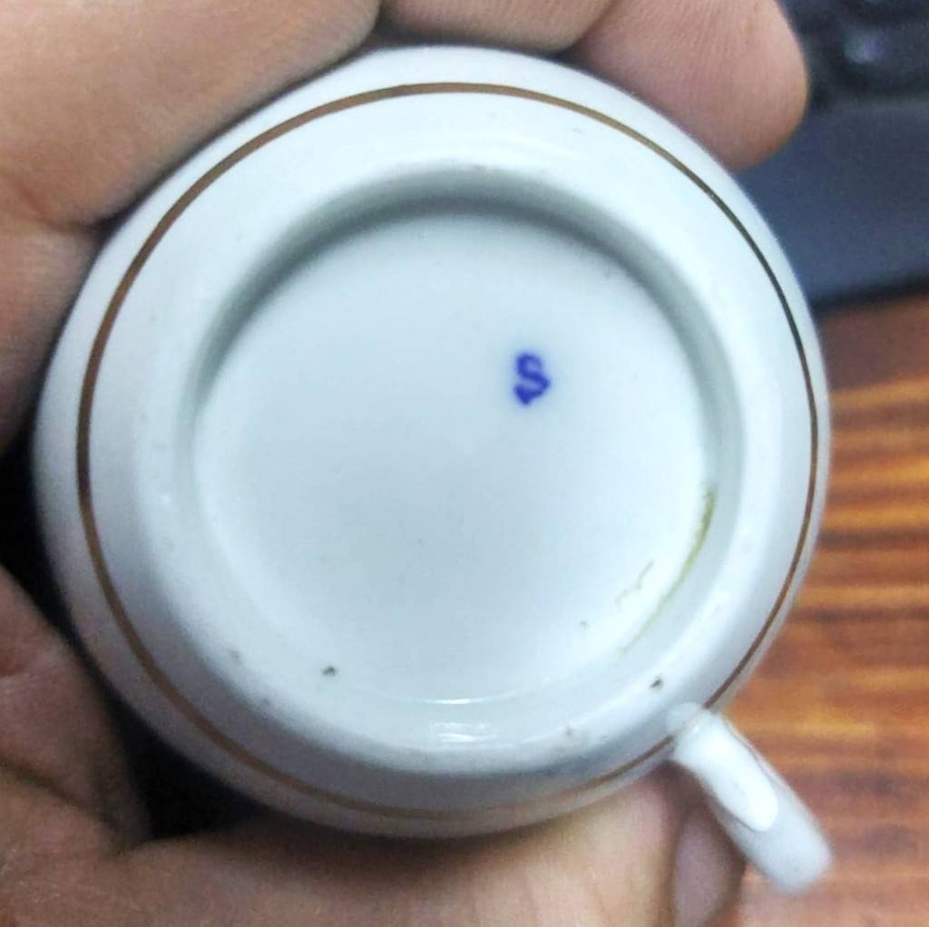 English Porcelain A 240 Year Old! (circa 1780) Caughley England